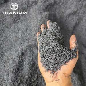 Trấu hun nguyên cánh (hay còn gọi là than trấu, trấu sinh học, hoặc biochar) là một thành phần không thể thiếu để phát triển nền nông nghiệp sạch và hữu cơ